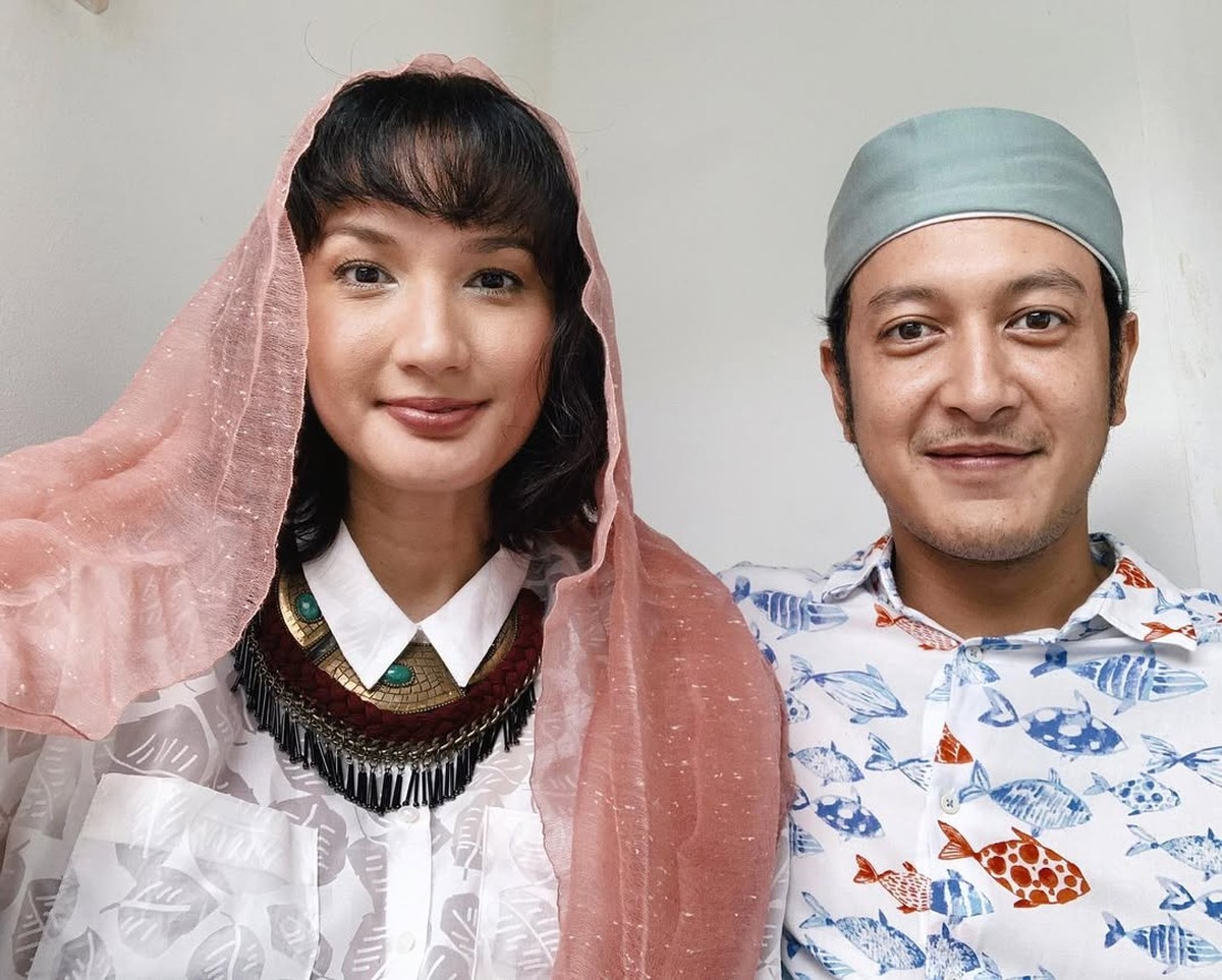 Nadine Chandrawinata dan Dimas Anggara