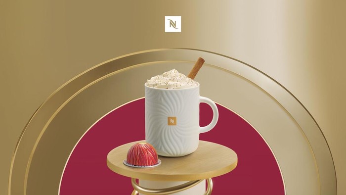 Nespresso Golden Hibiscus Latte. Resep kopi terbaru spesial holiday season menggunakan varian kopi Nespresso teranyar.