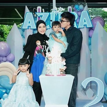 Duo Nenek Goals! Intip 7 Gaya Kompak Kris Dayanti & Ashanty di Pesta Ultah ke-2 Azura