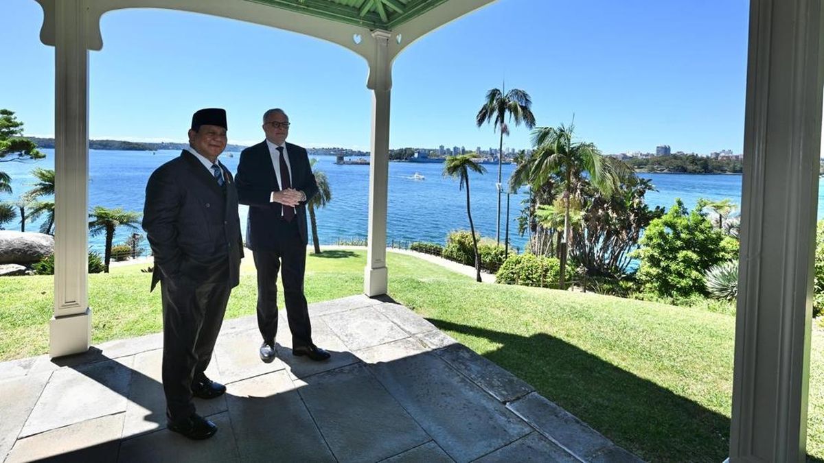 Prabowo Girang Disambut Bagpipe di Australia, Sebut PM Albanese Cerdas
