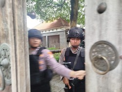 KPK Juga Geledah Rumah Teman Dekat Wanita Direktur RSUD Ponorogo