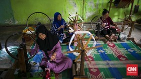 FOTO: Rona Tenun di Tanah Garut