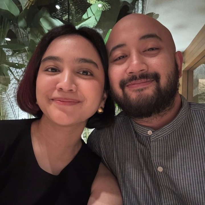 <p>Merayakan hasil spesialnya, pasangan ini menikmati makan malam bersama. Momen ini pun dibagikan langsung lewat unggahan di Instagram Rachel. (Foto: Instagram @auroramanda95)</p>