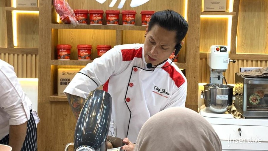 Chef Juna