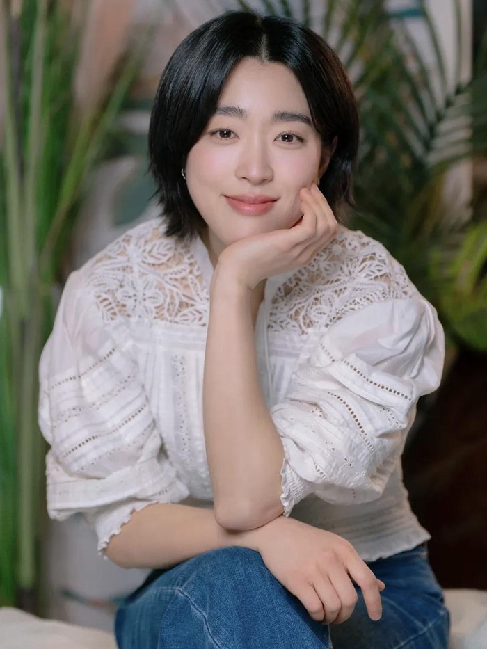 Choi Sung Eun, merupakan aktris pemeran drakor 