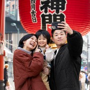 7 Etika yang Wajib Dipahami Saat Liburan di Jepang, Termasuk Penggunaan Sumpit!