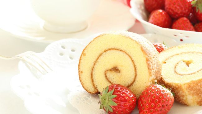 3 Resep Bolu Gulung 4 Telur Anti Gagal yang Enak dan Super Lembut