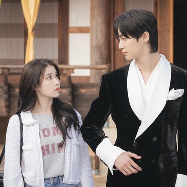 Teaser Drakor 'Perfect Crown' Viral, Chemistry IU dan Byeon Woo Seok Jadi Sorotan