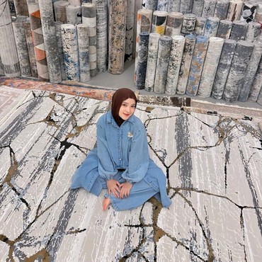 Terpopuler: Potret Terbaru Nissa Sabyan hingga Klarifikasi El Rumi Like Video Eks Pacar