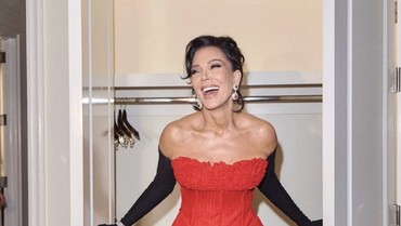 Kris Jenner Akui Hidung Jadi Satu-Satunya Bagian Asli di Wajah Usai Facelift Kedua