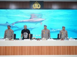 Propam Polri Sosialisasi Aplikasi Dumas di Polda Riau, Lapor Cukup Scan QR