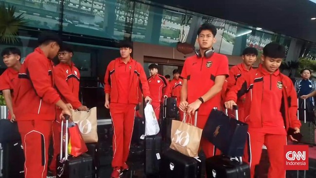 Pelatih Timnas Indonesia U-17 Nova Arianto berharap ada tradisi baru setelah keberhasilan mereka menorehkan sejarah di Piala Dunia U-17.
