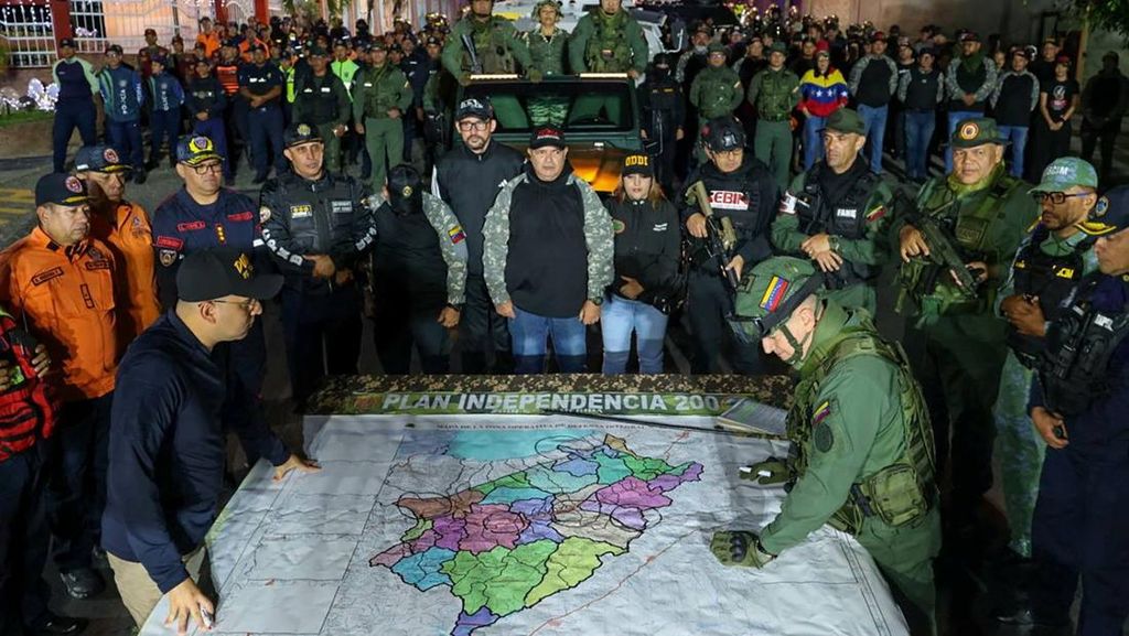 Ledakan Guncang Markas Kemenhan Venezuela, Asap Hitam Membumbung