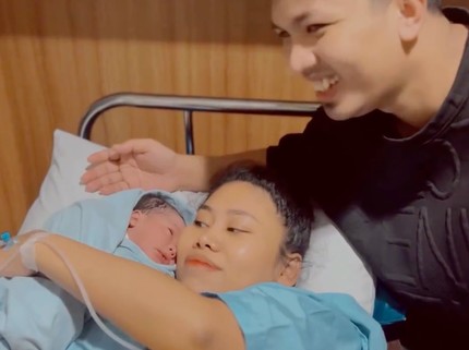 Momen Persalinan Ketiga Evi Masamba, Intip Potretnya Pakai Makeup hingga Aktif Bergerak