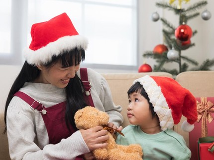 Kapan Waktu Tepat Orang Tua Mengungkap Kebenaran tentang Santa Claus? Ini Kata Pakar