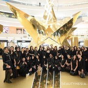 Keseruan B-Nation Nikmati Experience Mewah dan Megah di YSL Beauty Holiday Pop Up Terbesar di Dunia