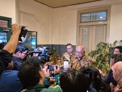 Ketua Fraksi Golkar MPR Sebut Soeharto Layak Dapat Gelar Pahlawan Nasional