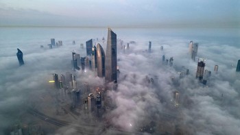 FOTO: Kabut Tebal Selimuti Kuwait