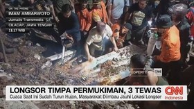 VIDEO: Longsor Timpa Permukiman di Cilacap, 3 Orang Tewas