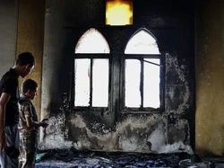 Dunia Kutuk Pembakaran Masjid Palestina oleh Pemukim Israel