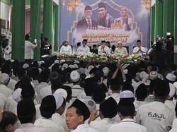 Zulkifli Hasan Kunjungi Ponpes Al-Khoziny, Disambut Wabup Sidoarjo Mimik