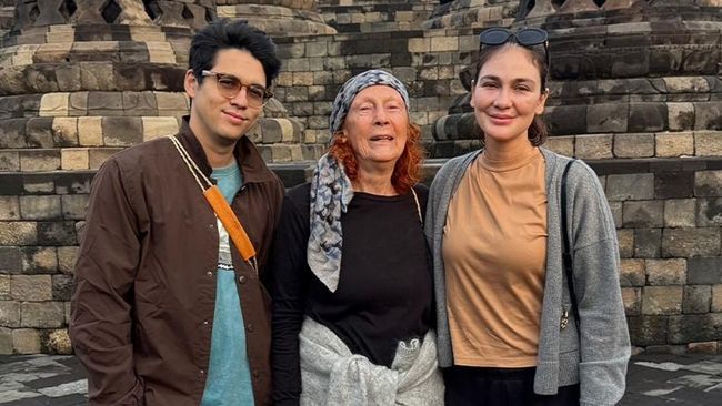 Terpopuler: Potret Luna Maya Beli Tanah di Yogyakarta