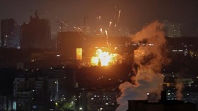 Zelensky Ungkap 430 Drone dan 18 Rudal Rusia Bombardir Kyiv Ukraina