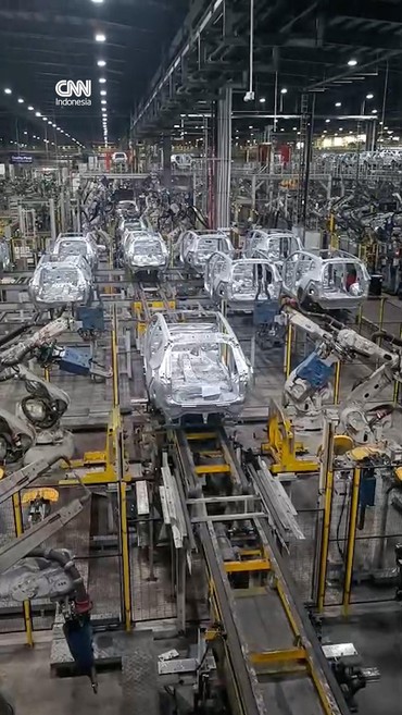 Melihat Pabrik Pencetak Mobil Listrik Vinfast di Vietnam