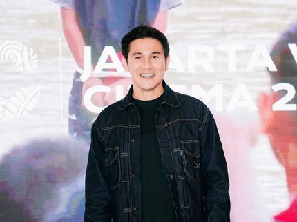 Vino G Bastian Unggah Foto SMA, Tuai Pujian Disebut Gantengnya Awet sampai Sekarang