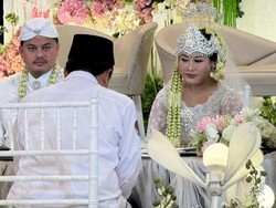 Tangis Haru Boiyen di Momen Ijab Kabul, Kenang Perjalanan Cinta dengan Rully