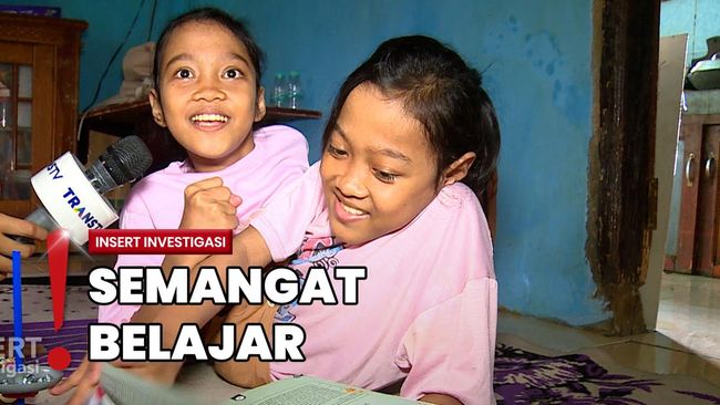 Kisah Putri dan Dewi, Selalu Tebar Senyum Meski Fisik Terbatas