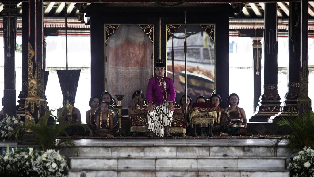 Kubu Purbaya Klaim Bayar Listrik Keraton Solo Pakai Duit Pribadi