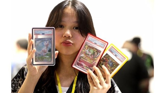 Dari Hobi Jadi Hoki, Cuan di Balik Bisnis Kartu Pokemon