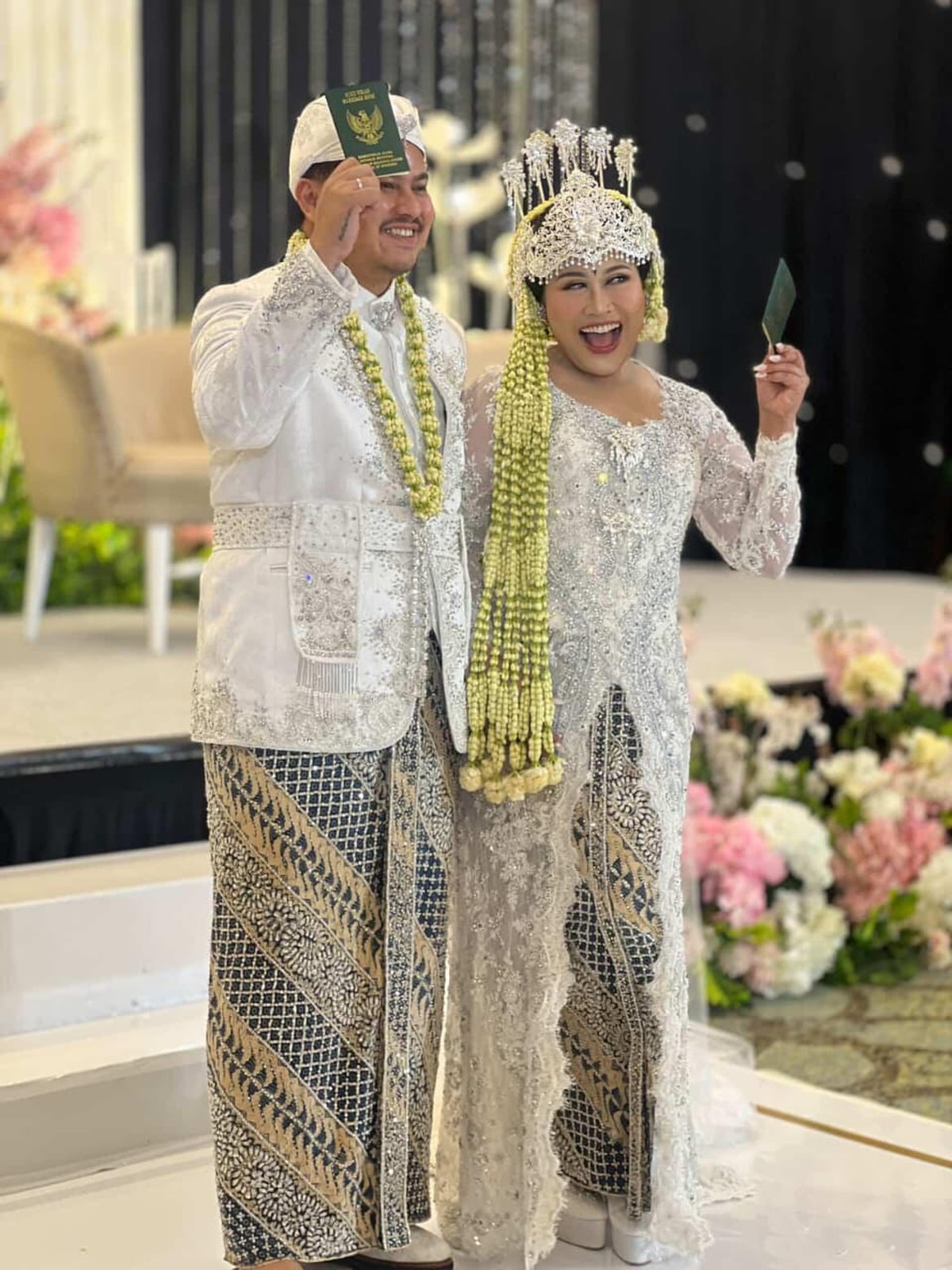 Potret pernikahan Boiyen dan Rully Anggi Akbar