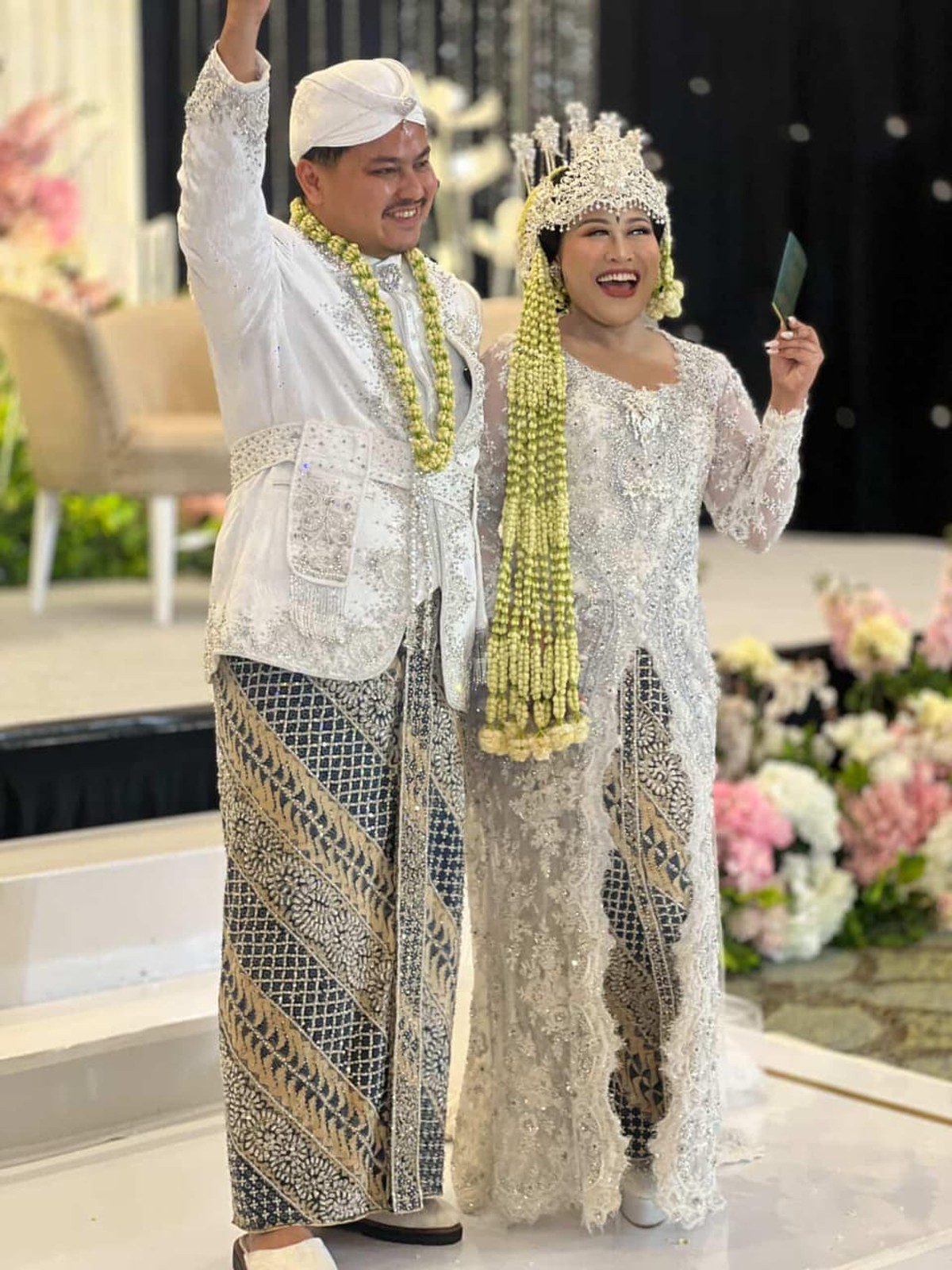 Potret pernikahan Boiyen dan Rully Anggi Akbar