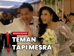 Romantis! Boiyen Ajak Suami Nyanyi dengan ATF di Resepsi Pernikahan
