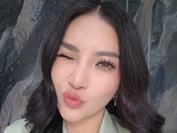 Dear Ruben Onsu... Sarwendah Mau Duduk Bersama untuk Setop Konflik