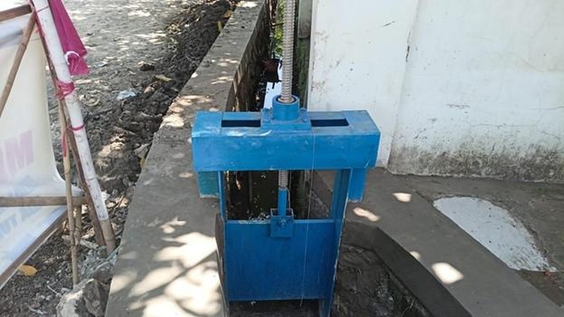 Pemerintah Kabupaten Indramayu melalui Dinas Pekerjaan Umum dan Penataan Ruang (DPUPR) terus memperkuat infrastruktur