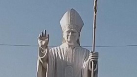 Patung Raksasa Paus Leo XIV Diresmikan di Peru