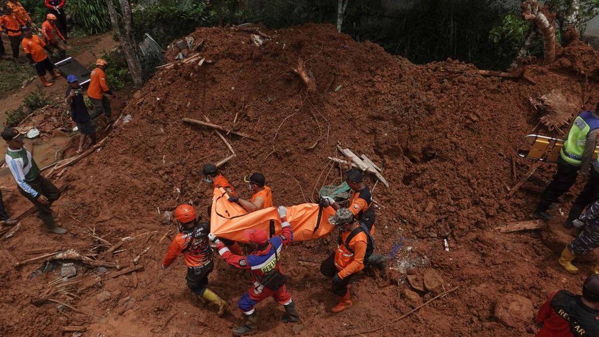 Petugas Temukan Tiga Jenazah Korban Longsor Cilacap, Total 6 Tewas