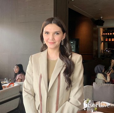 Banting Setir ke Bisnis Kuliner, Alexa Savitri Buka Resto dengan Suasana Elegan