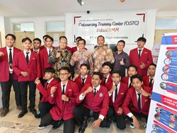 Perkuat Program SMK Go Global, Kemenko PM Dorong Peran Perguruan Tinggi