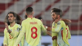 FOTO: Spanyol Makin Dekat Amankan Tiket Piala Dunia 2026