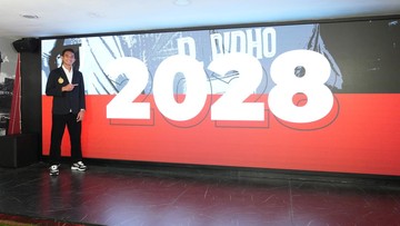 Sorotan Dunia Olahraga CNN Sport : Persija Perpanjang Kontrak Rizky Ridho hingga 2028