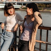 6 Zodiak yang Paling Cepat Beradaptasi di Lingkungan Baru