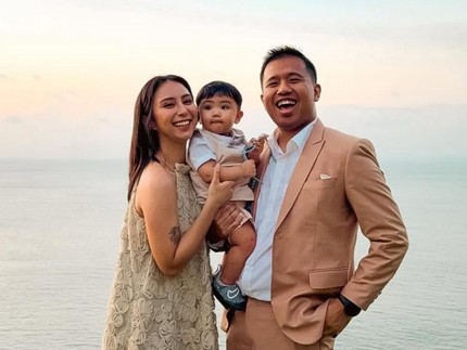 Dulu Bintang Cilik, Ini 7 Artis 90-an yang Sekarang Sudah Punya Anak