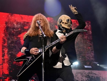 Ambisi Dave Mustaine Ingin Konser Terakhir Megadeth Digelar di Luar Angkasa