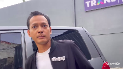 Terungkap Alasan Fedi Nuril Pakai Eyeliner di Busan