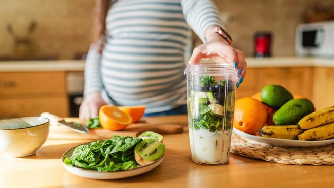 Mau Anak Suka Sayur sejak Kecil? Ini Tips Menu untuk Ibu Hamil