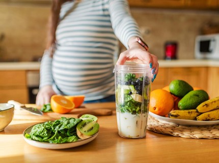 Mau Anak Suka Sayur sejak Kecil? Ini Tips Menu untuk Ibu Hamil